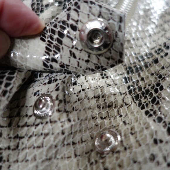 INTERMIX Sara Python-Embossed Jacket New - Picture 6 of 13